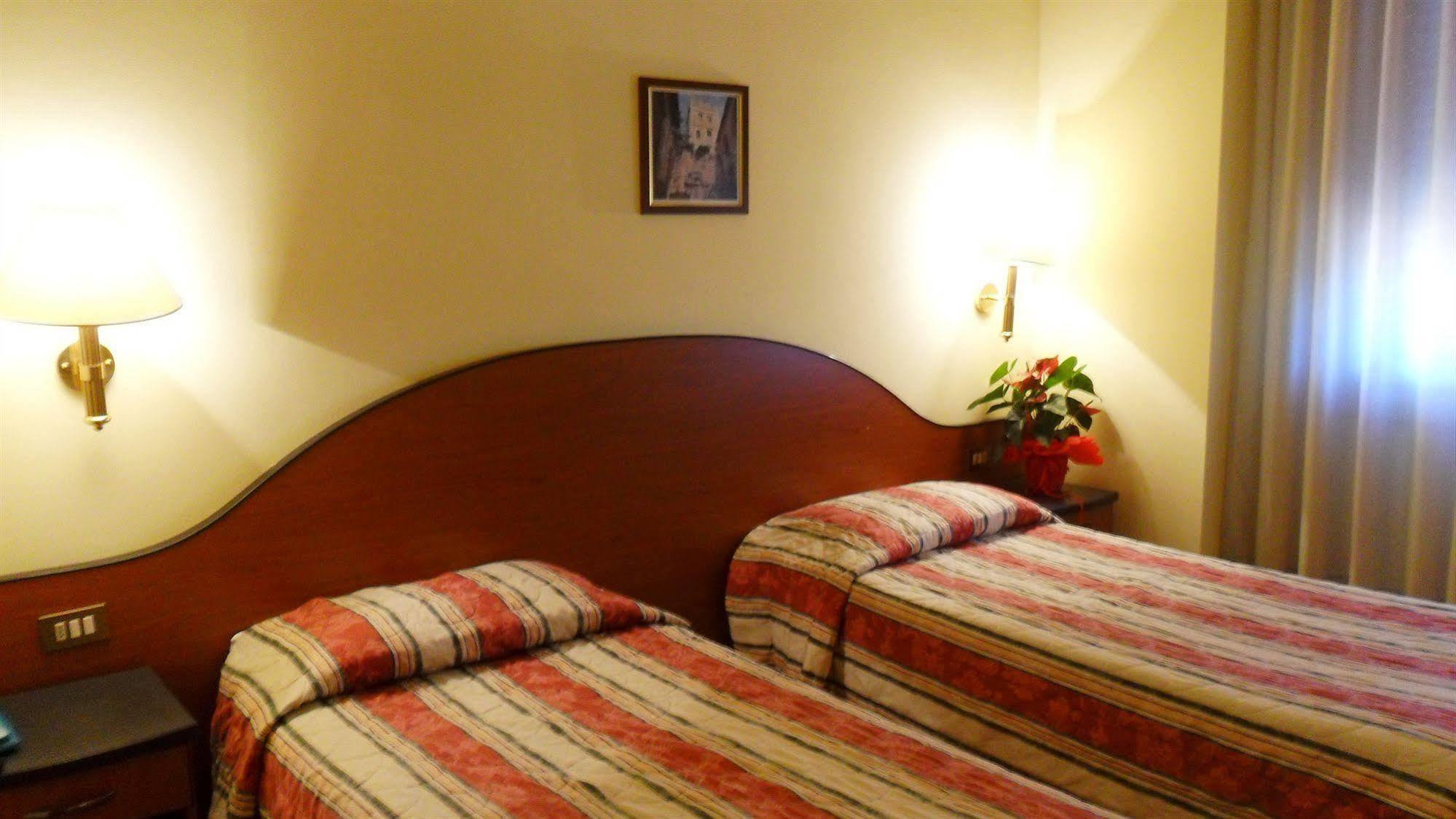 Hotel Florida Piove di Sacco Exterior photo